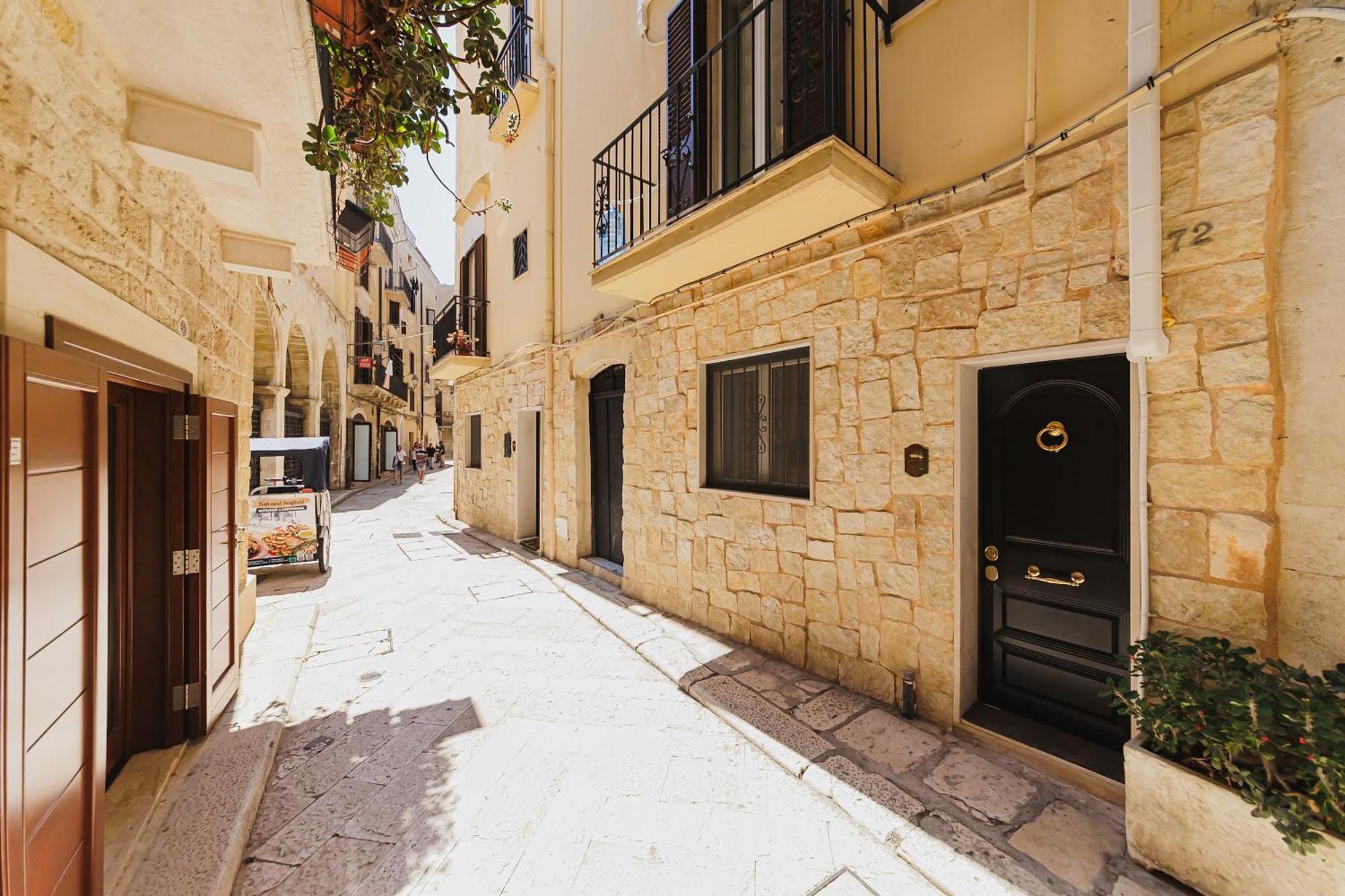 Vallisa 72 - Centro Storico Bari Exterior foto
